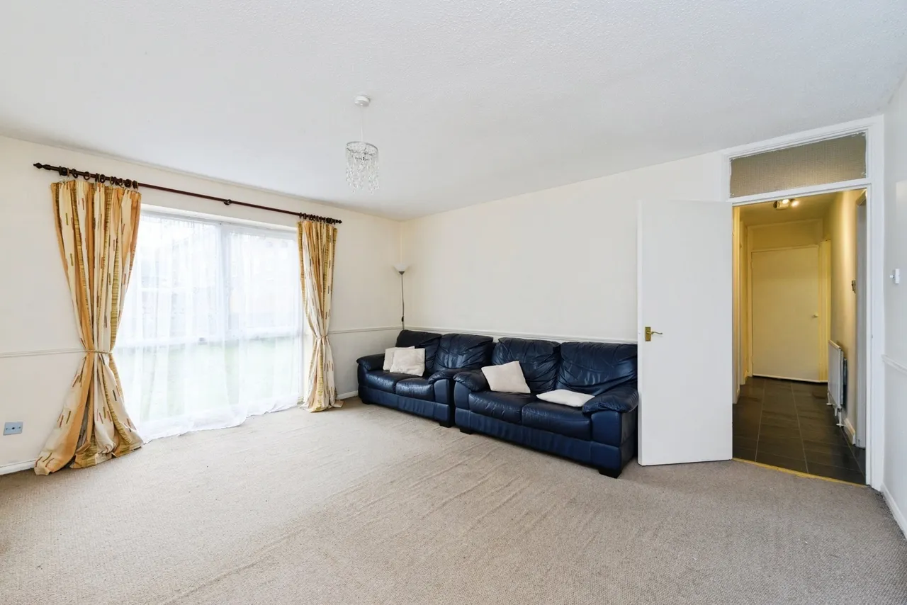 St. James Road, Sutton, SM1, photo 2