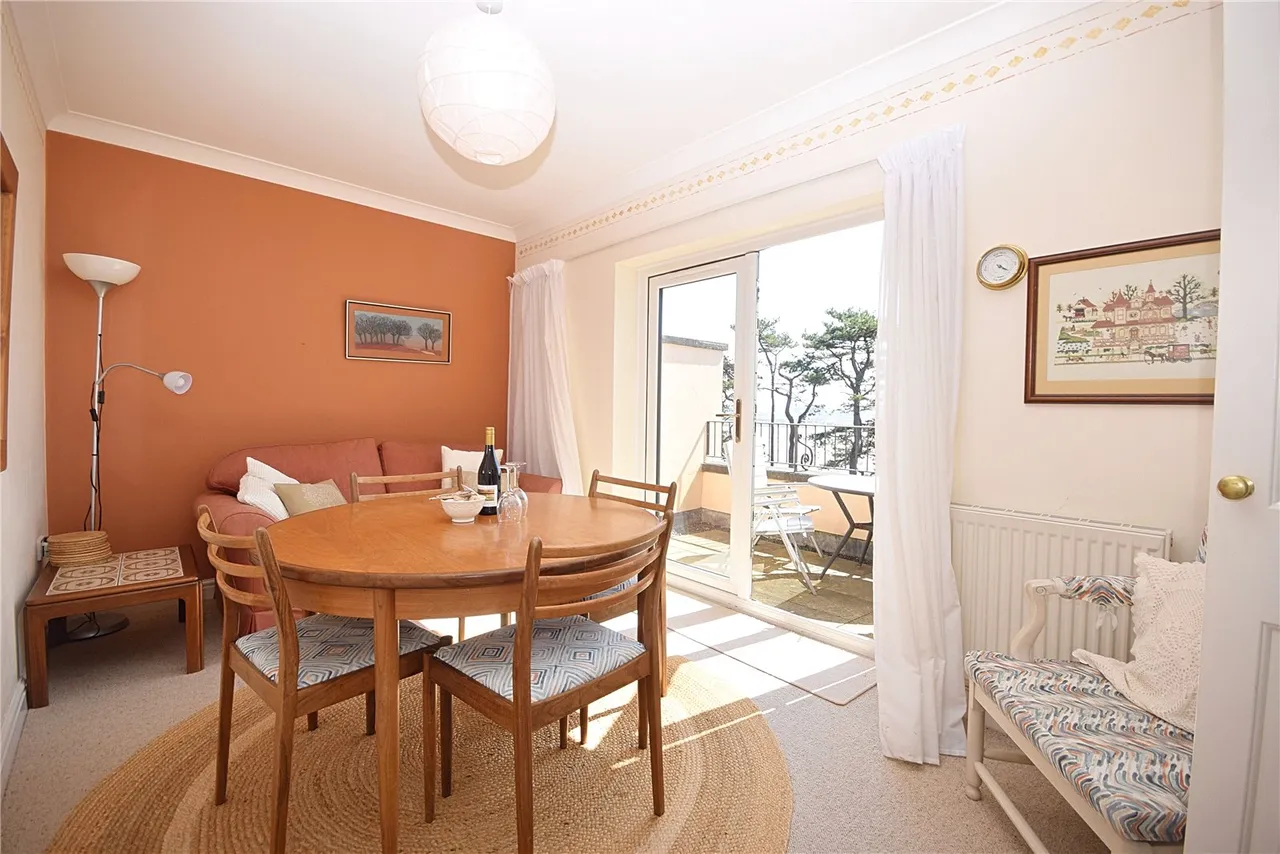 Ffordd Parc Y Llethrau, Aberdyfi, photo 6
