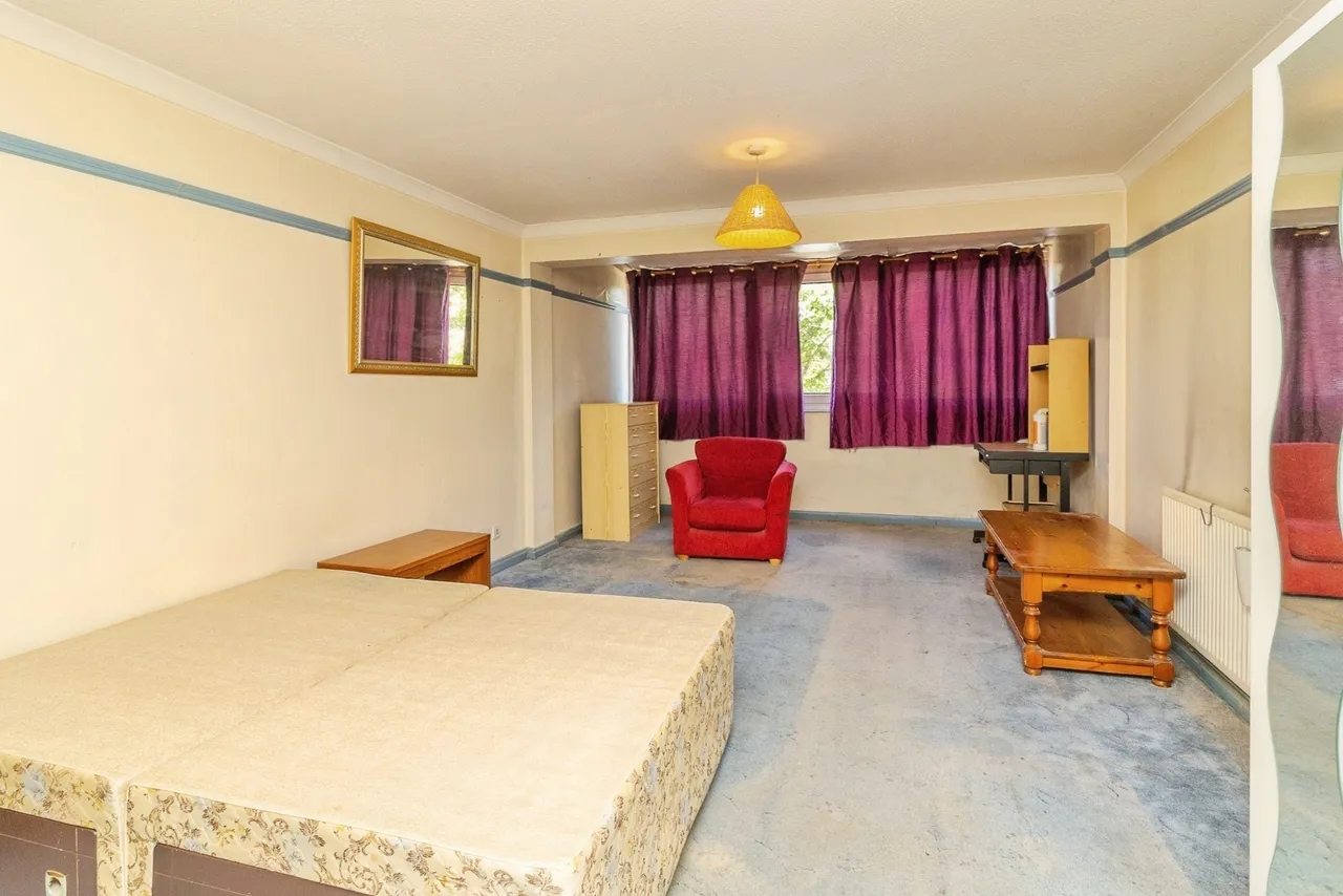Stonecrop Place, Conniburrow, Milton Keynes, Buckinghamshire, MK14, photo 7