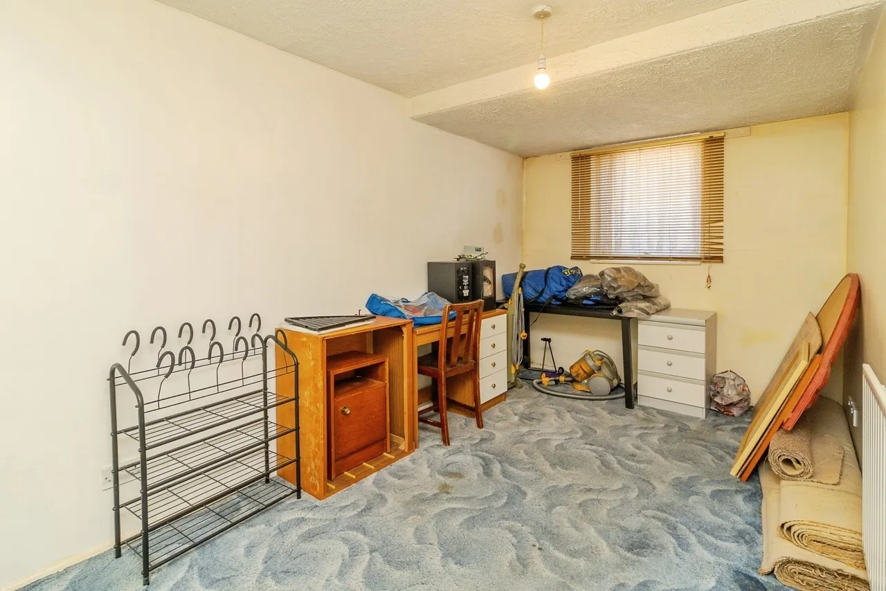 Stonecrop Place, Conniburrow, Milton Keynes, Buckinghamshire, MK14, photo 8