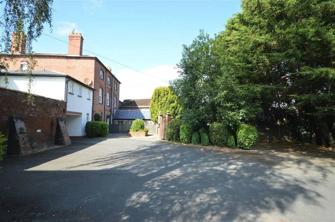 South Street, Leominster, Herefordshire, photo 16
