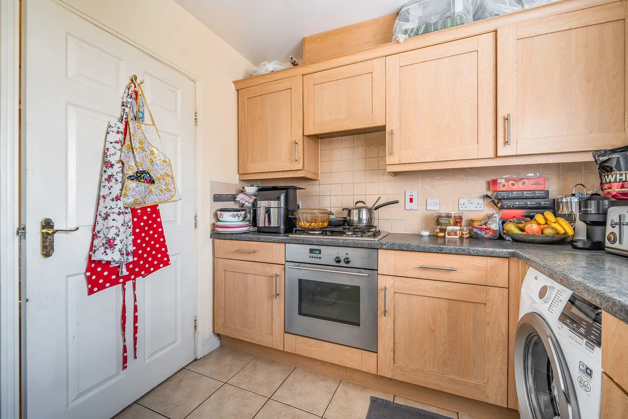 Little Horse Close, Earley, RG6, photo 3