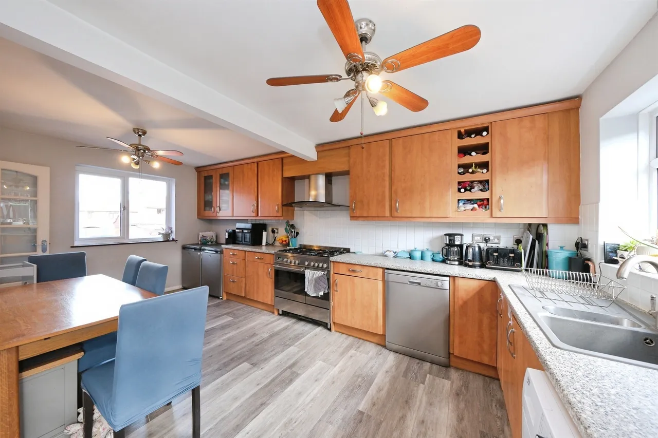 Courtney Way, Belper, DE56, photo 7