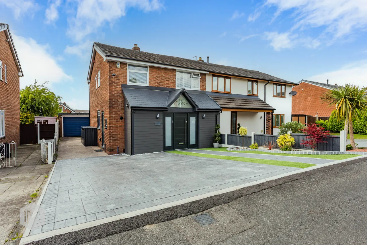 Hawkstone Close, Bolton, BL2 3NY, photo 15