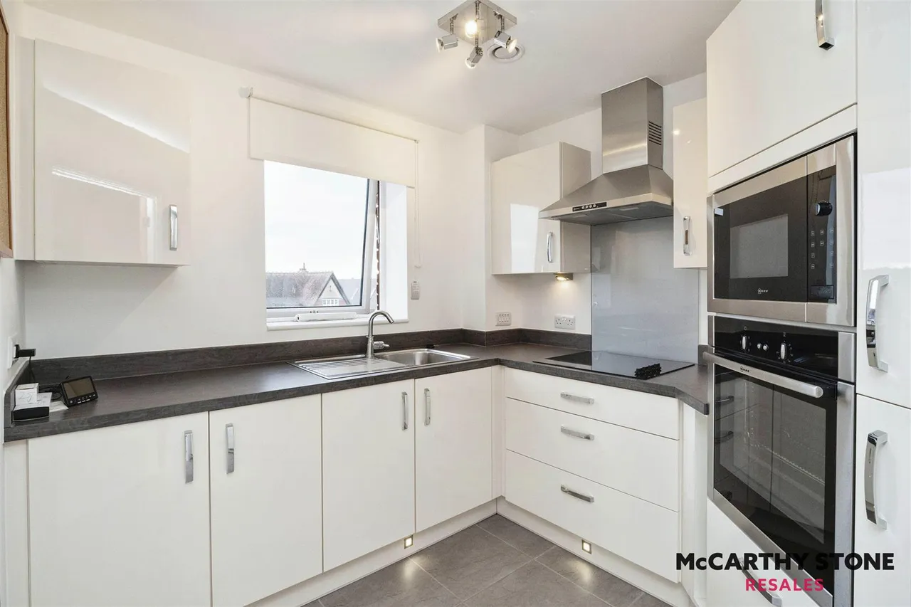 St. Johns Road, Tunbridge Wells, TN4, photo 3