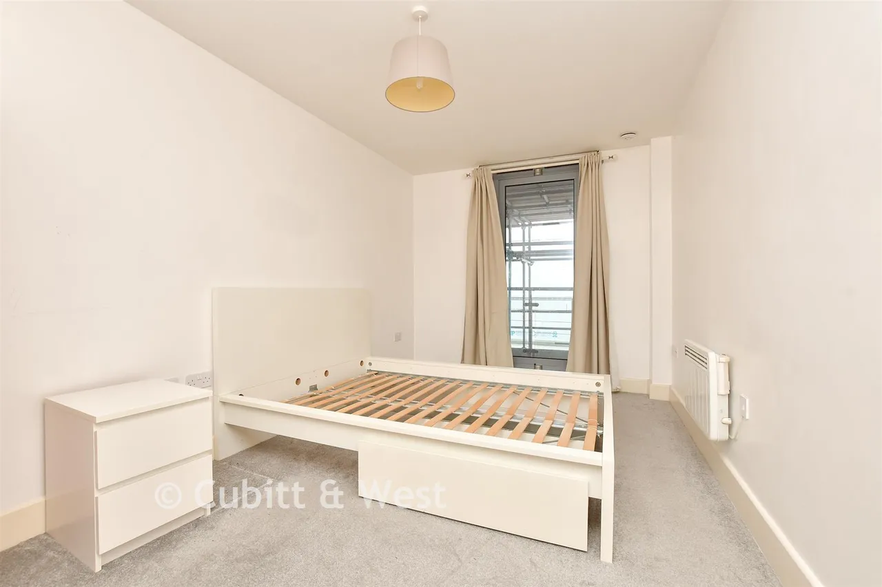 Whytecliffe Road, Purley, CR8, photo 8