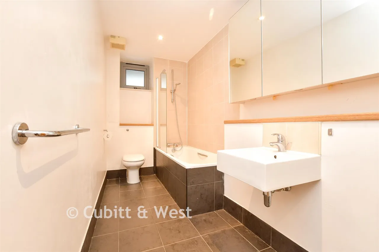 Whytecliffe Road, Purley, CR8, photo 6