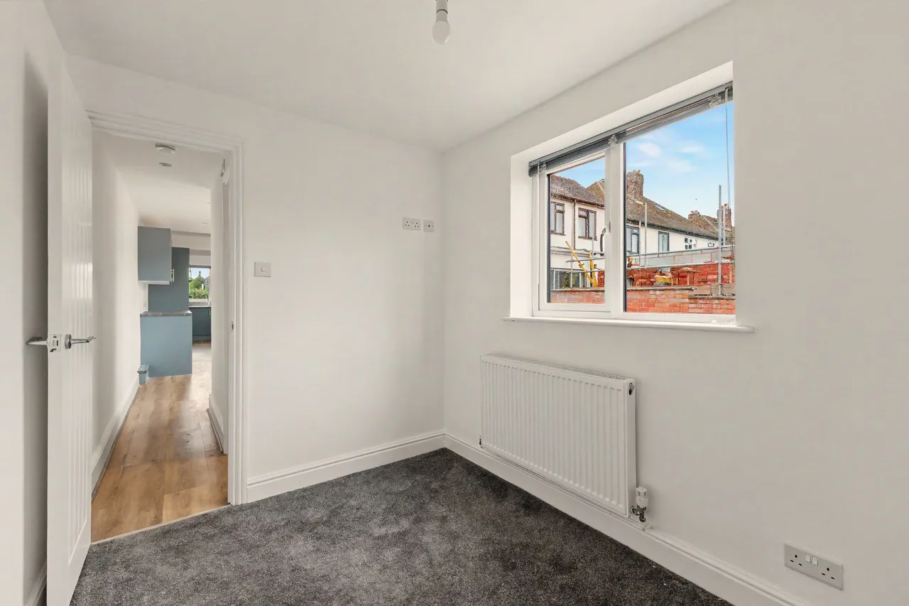 Cheltenham Road, Evesham, WR11, photo 14