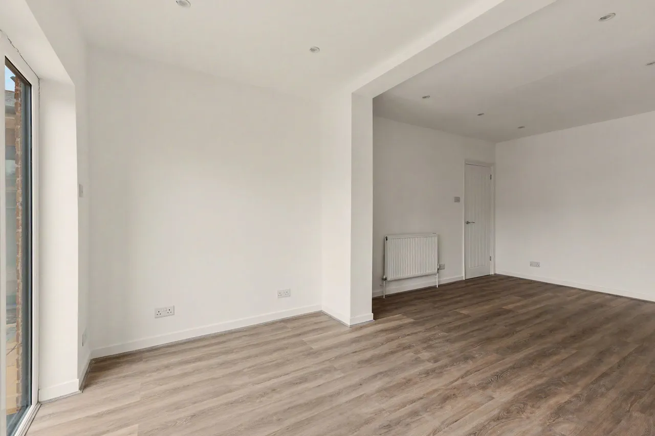 Cheltenham Road, Evesham, WR11, photo 9