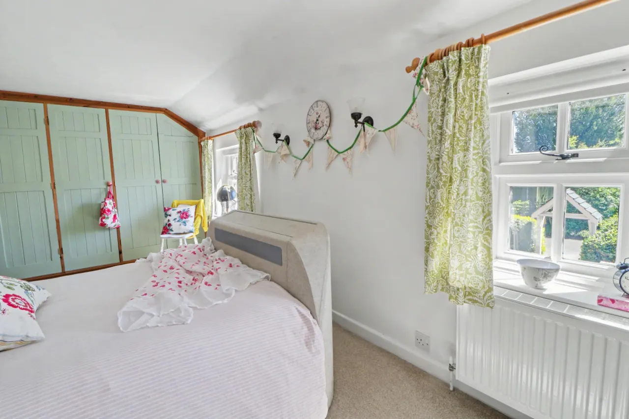 Low Road, Tasburgh, photo 23