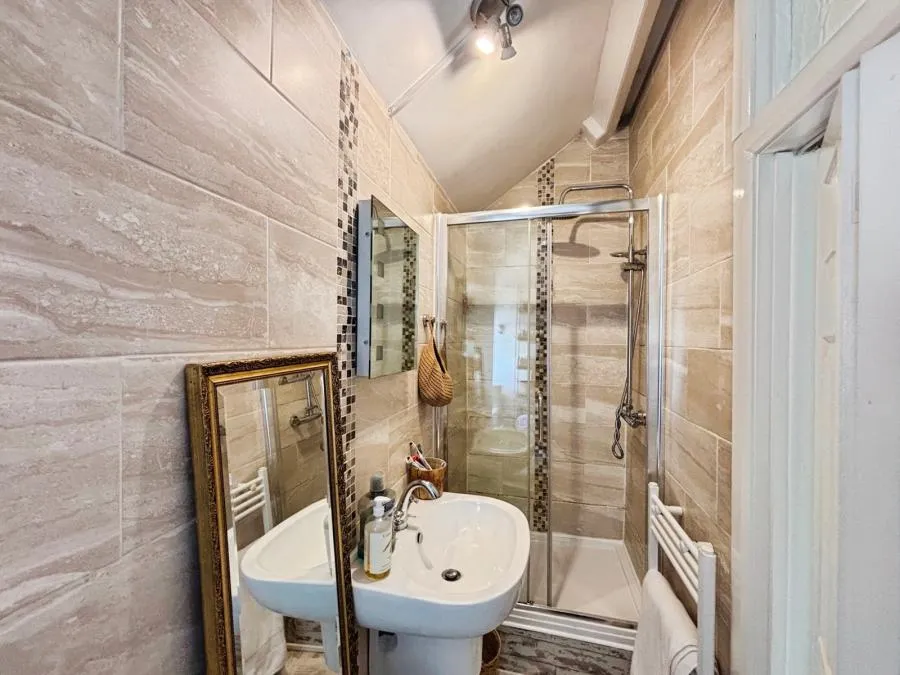 Rawden Place, Riverside, CF11, photo 9