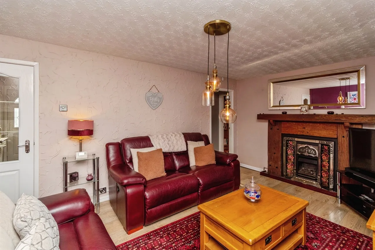 Johnson Close, Wednesbury, WS10, photo 4