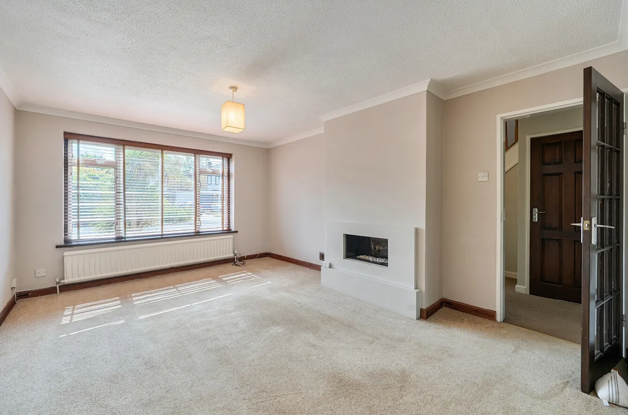 Coombe Drive, Fleet, Hampshire, GU51 3DY, photo 9