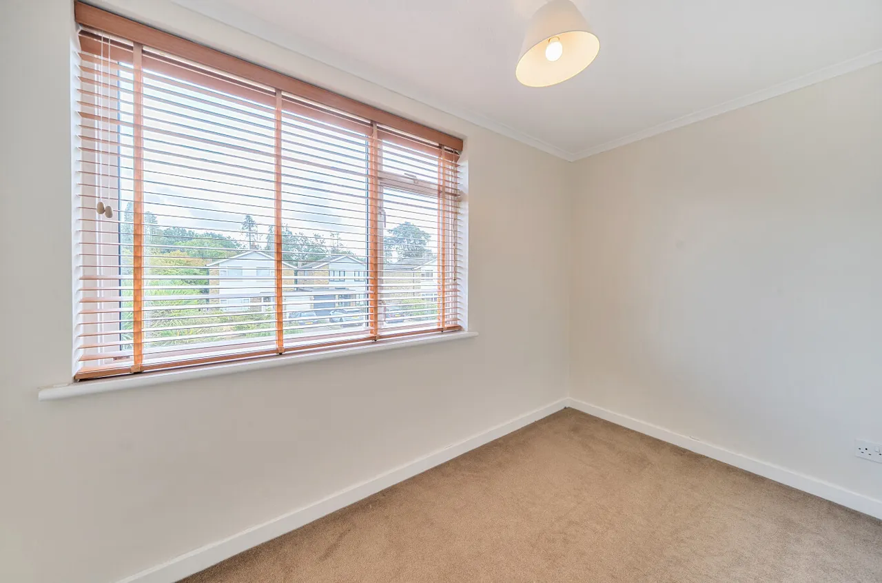 Coombe Drive, Fleet, Hampshire, GU51 3DY, photo 18