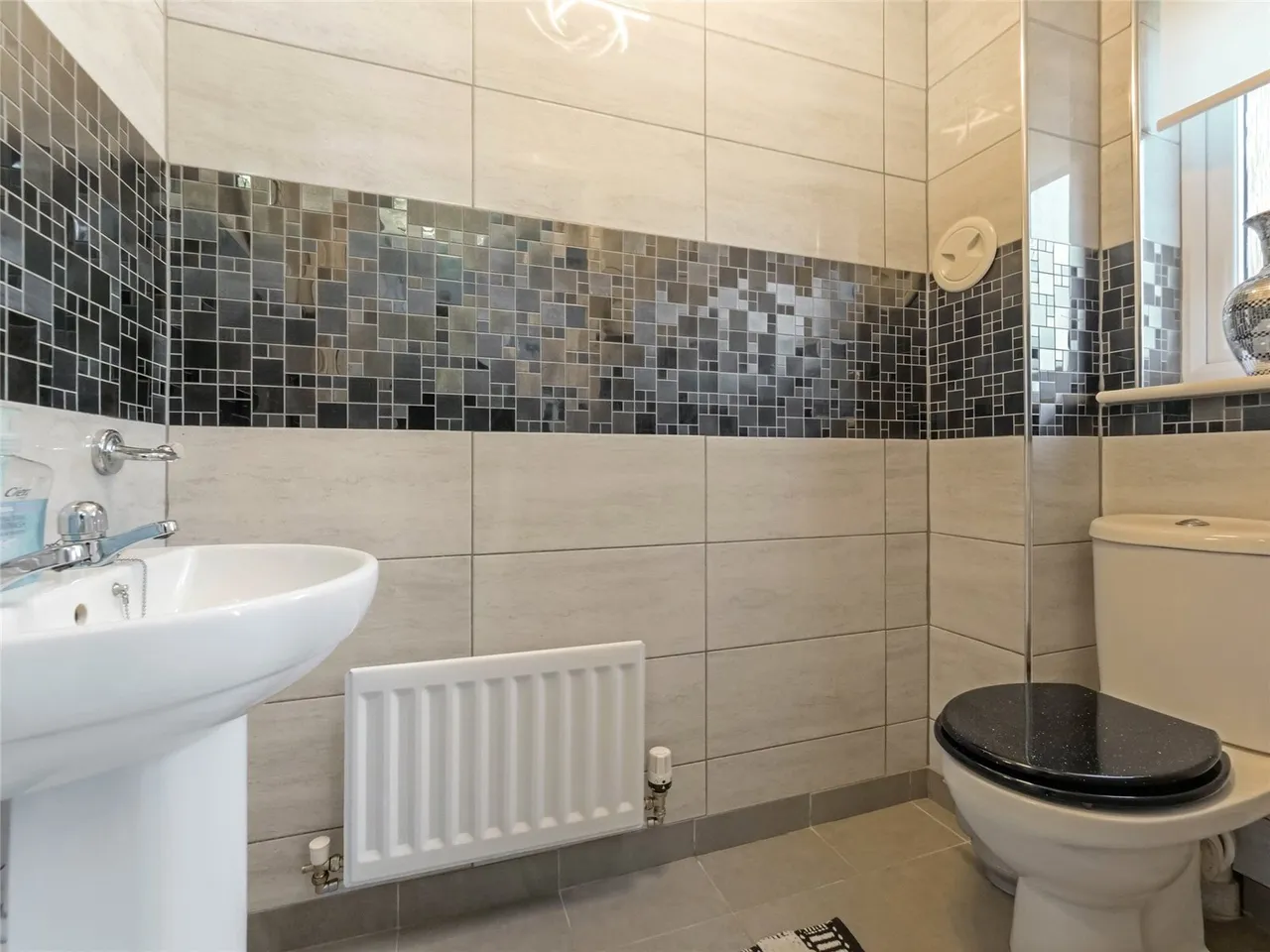 Barn Court, Cambuslang, Glasgow, South Lanarkshire, G72, photo 8
