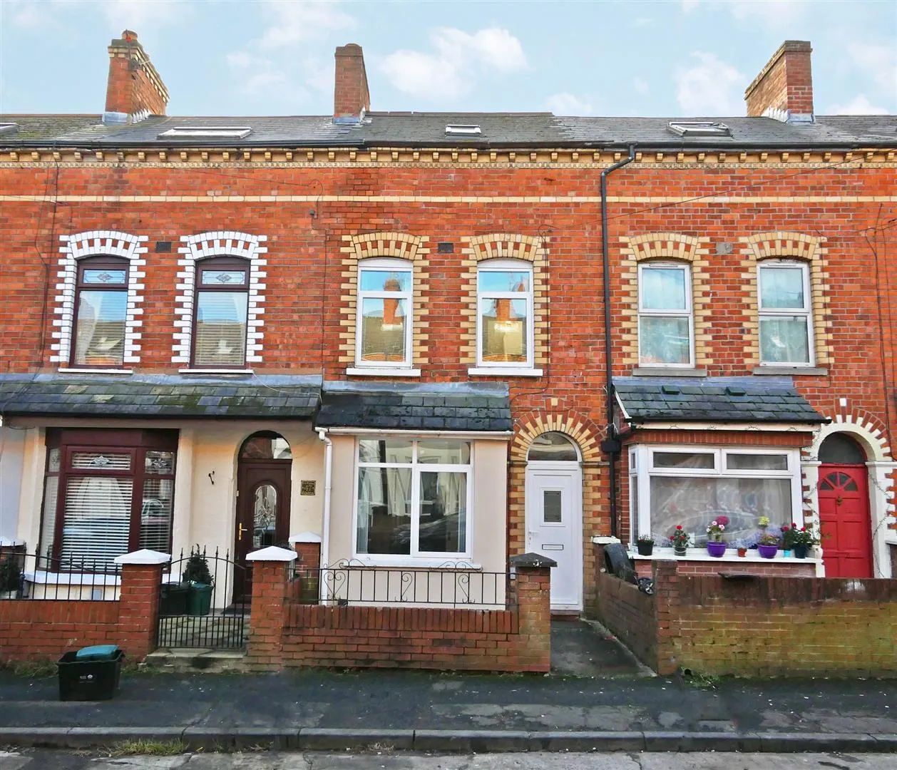 4 bed house for sale, Farnham Street, Belfast, BT7
