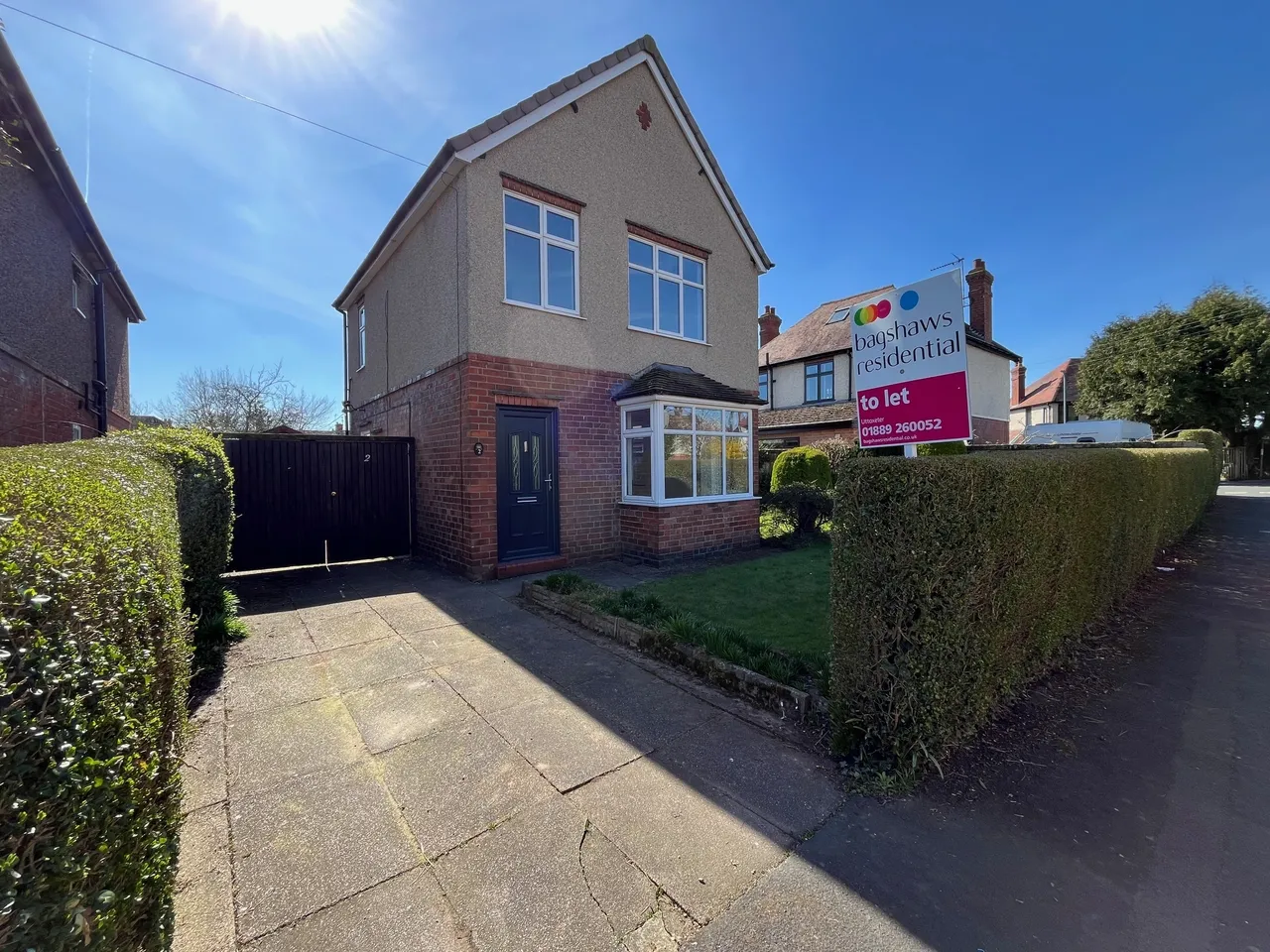 3 bed house to rent — Alexandra Crescent, Uttoxeter