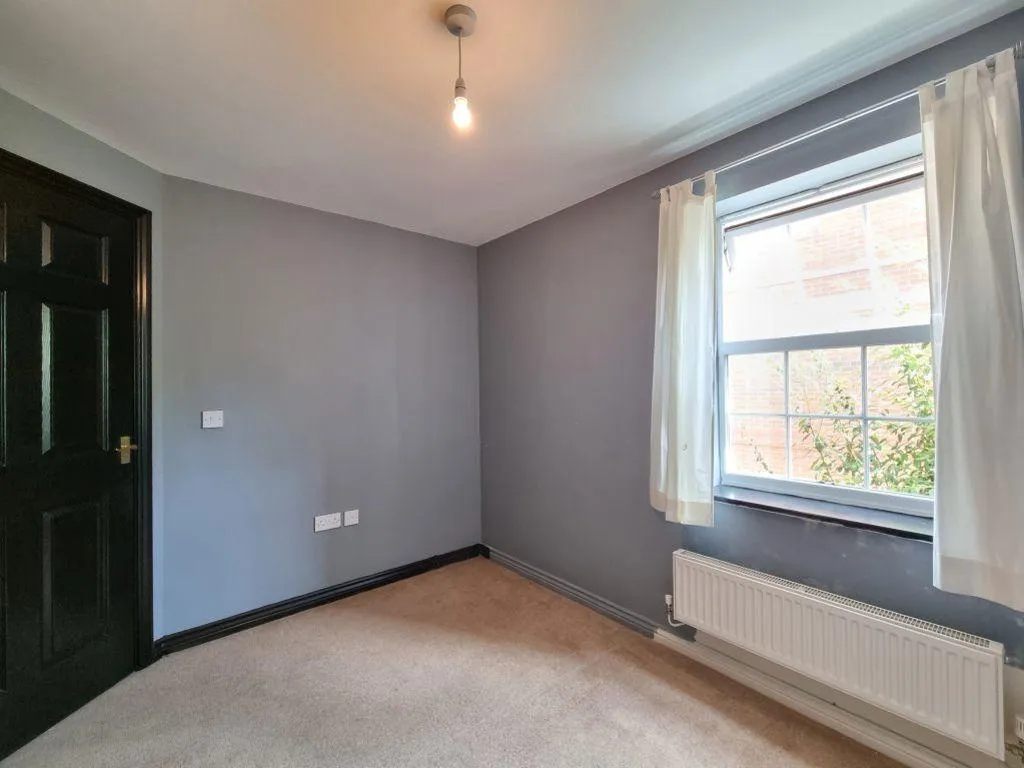 Lock Keeper Close, Leicester, LE18, photo 7