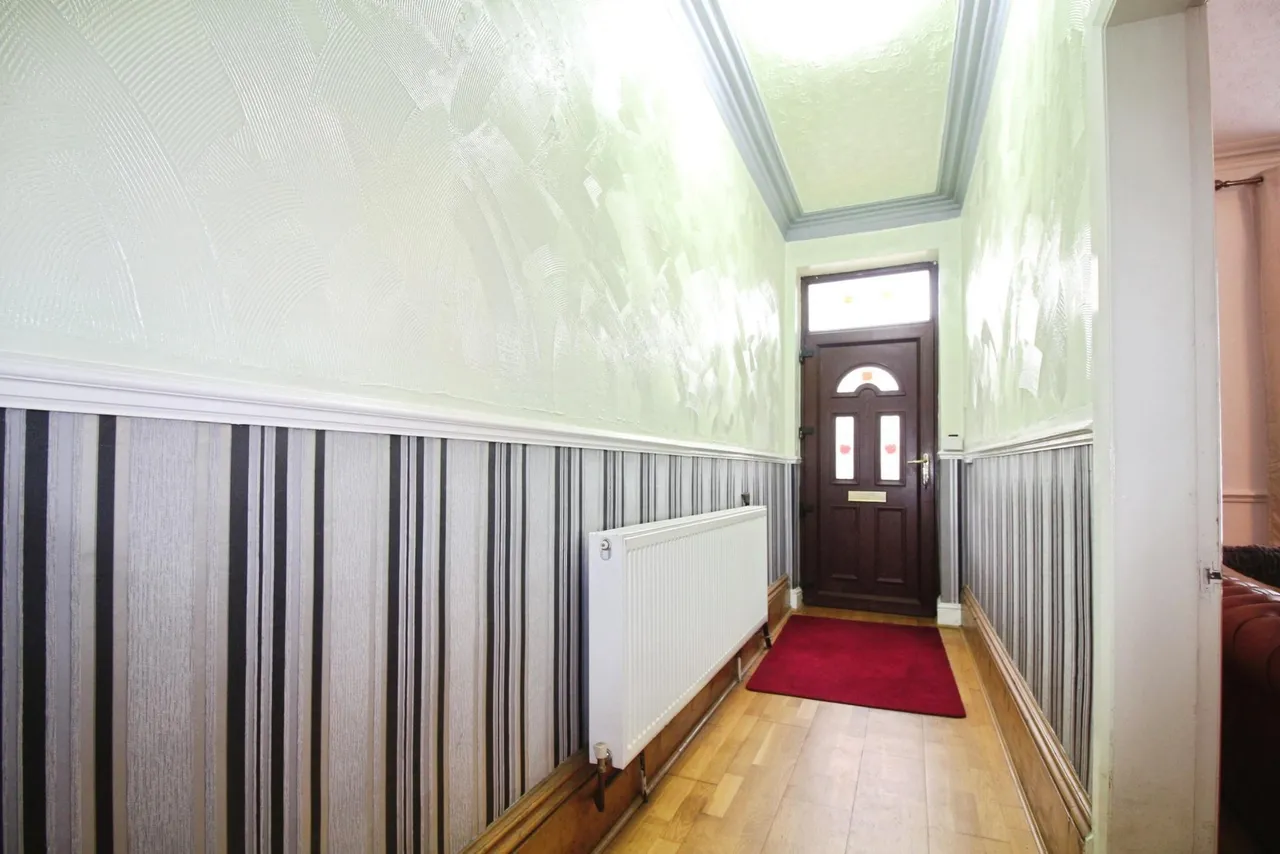 Woodville Road, Dewsbury, WF12, photo 6