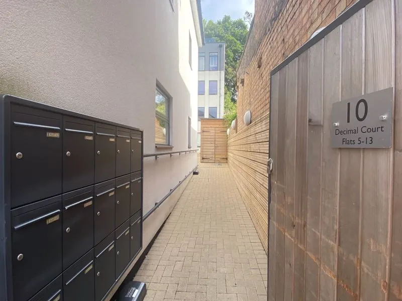 2 bed flat to rent — Whytecliffe Road South, Purley CR8 2AU