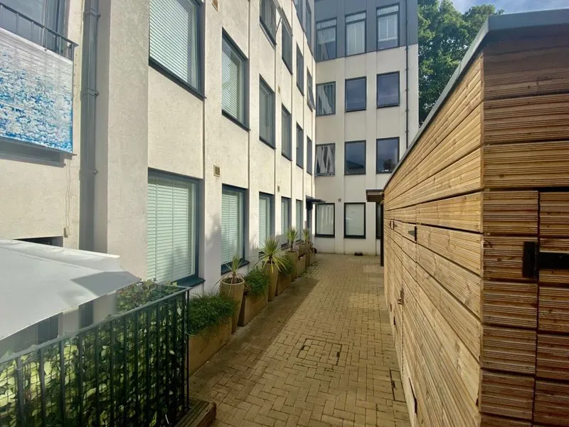 Whytecliffe Road South, Purley CR8 2AU, photo 4