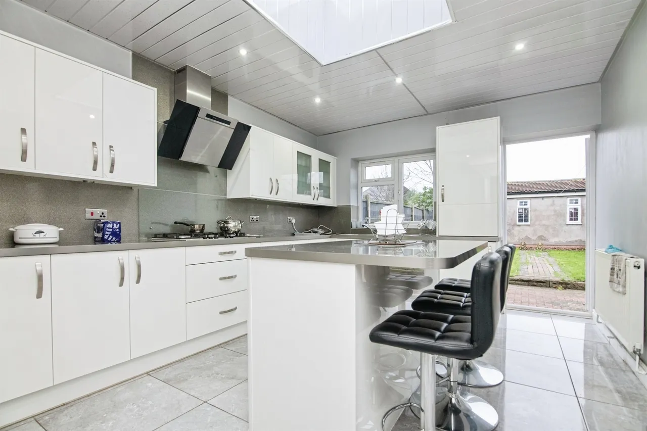 Yateley Avenue, Great Barr, Birmingham, photo 3