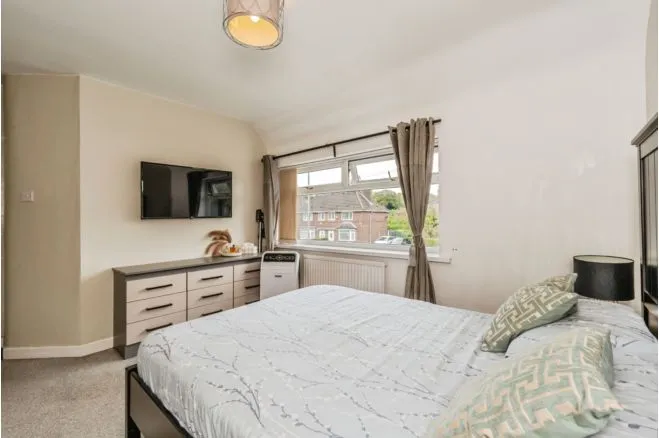 Raymond Road, Manchester, photo 9