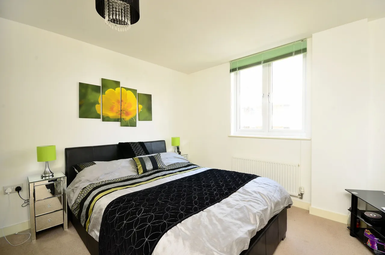 London, SW18, photo 4