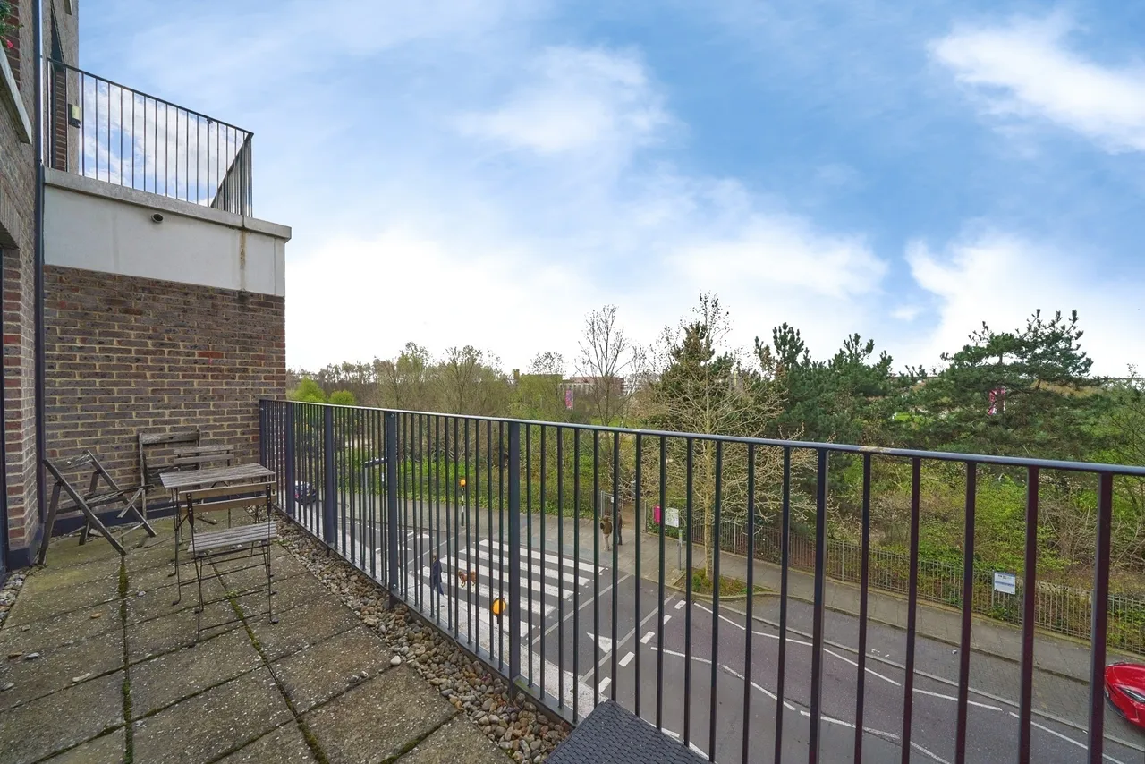 Olympic Park Avenue, Stratford, London, E20, photo 14