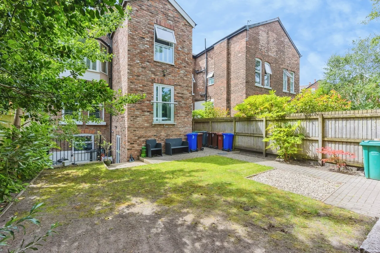 York Road, Chorlton, Manchester, M21, photo 15