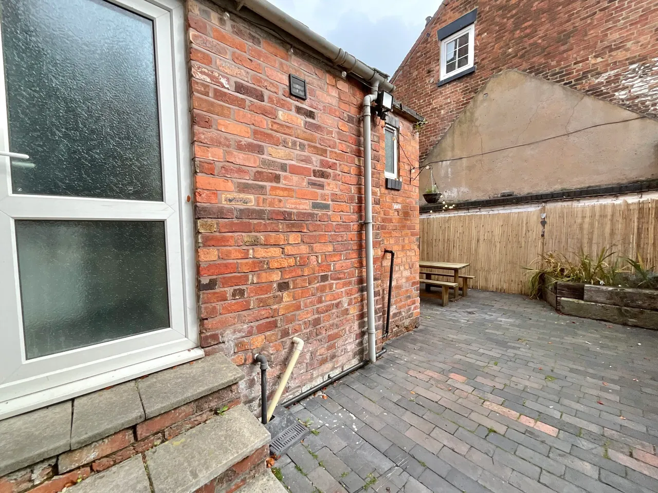 High Street, Cheadle, ST10, photo 25