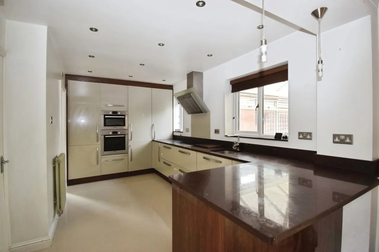 49 Peninsula Road, Norton, Worcester, WR5 2SE, photo 2