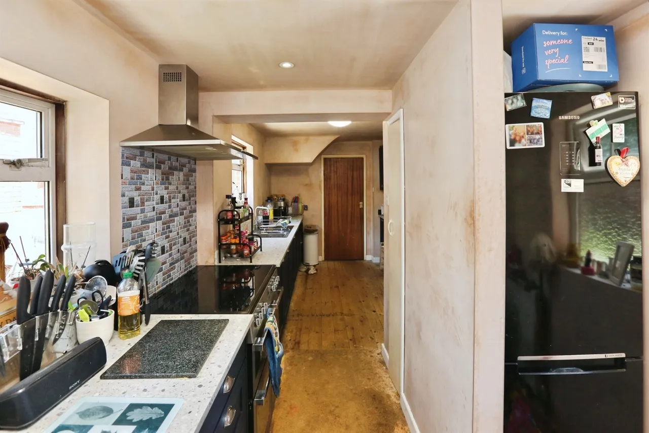 Pretoria Road, Hedge End, Southampton, photo 4