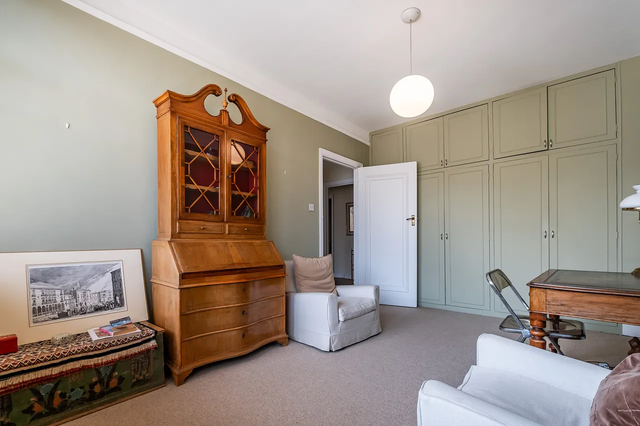 Oakwood Court, London, W14, photo 9