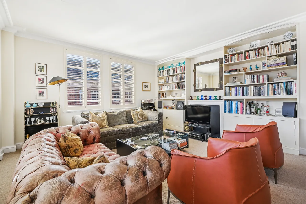 Oakwood Court, London, W14, photo 3