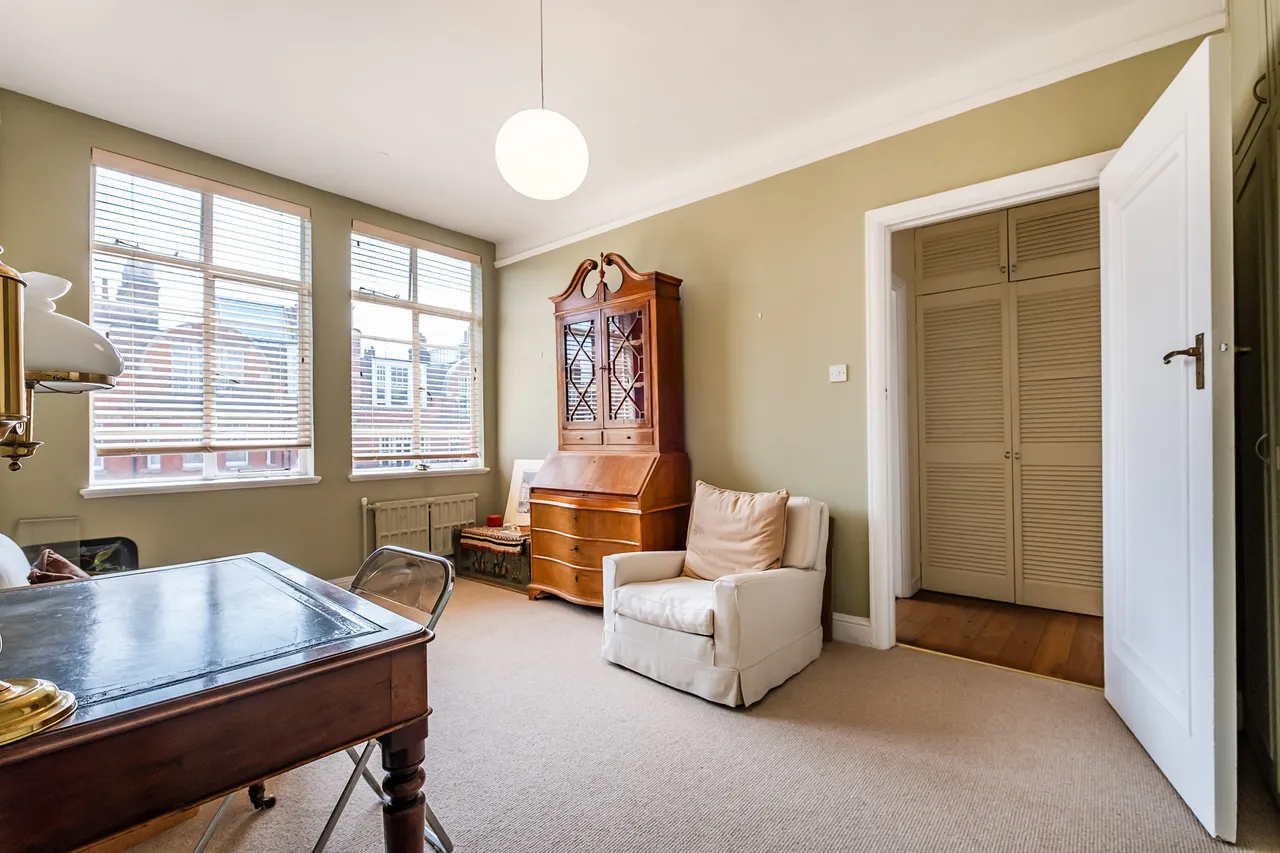 Oakwood Court, London, W14, photo 8