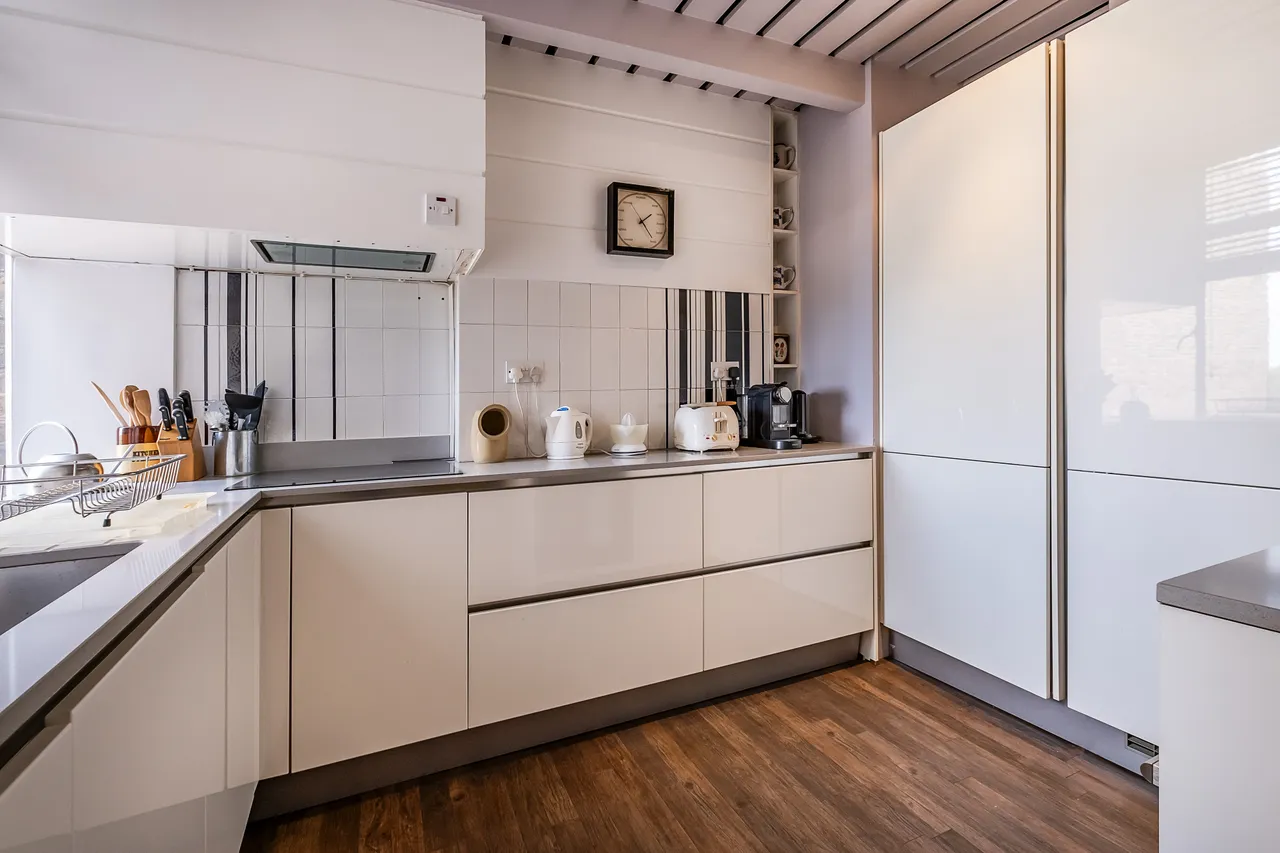 Oakwood Court, London, W14, photo 4