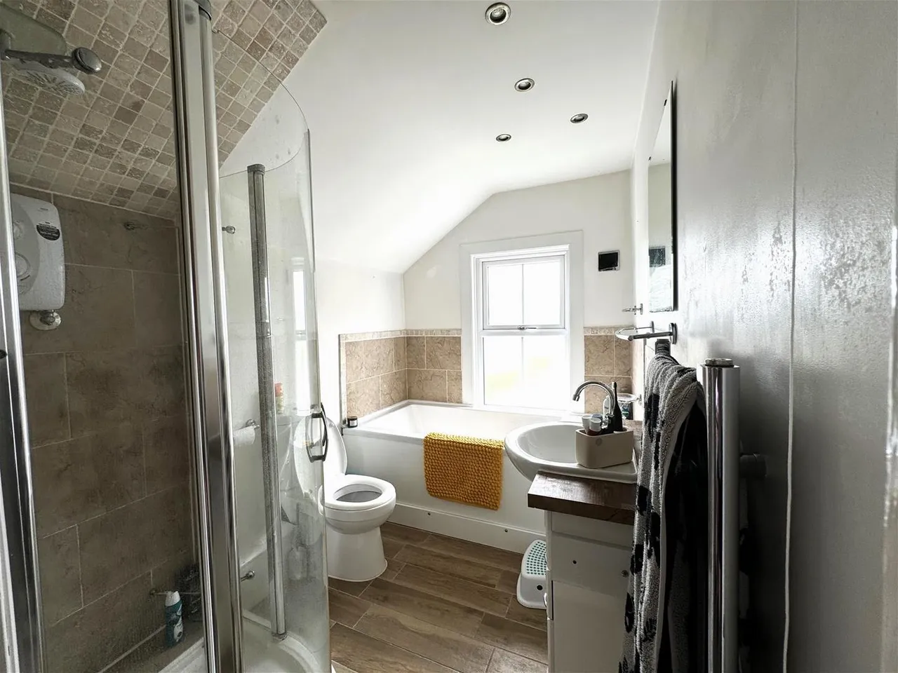 Station Road, Strood, Kent ME2 4BS, photo 9