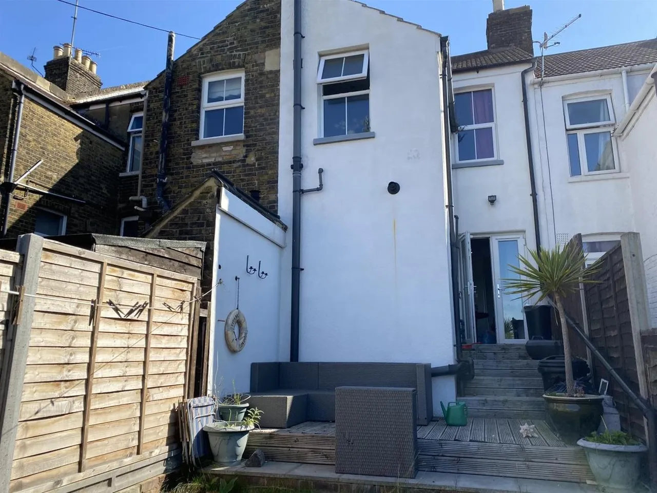 Station Road, Strood, Kent ME2 4BS, photo 4