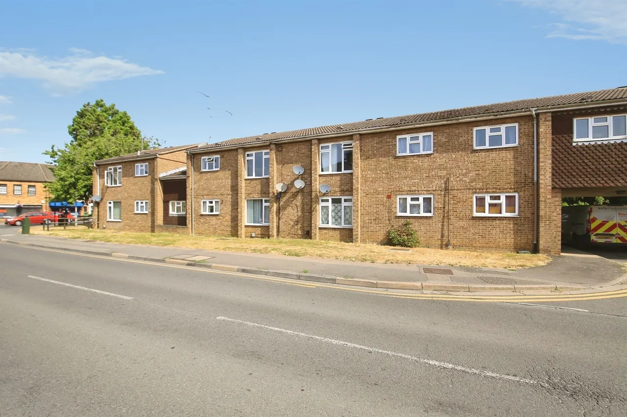 1 bed flat for sale — Eastgate Court, Whittlesey, Peterborough
