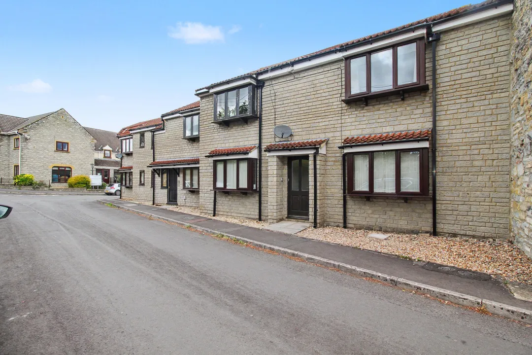 1 bed flat for sale, Silver Road, Street