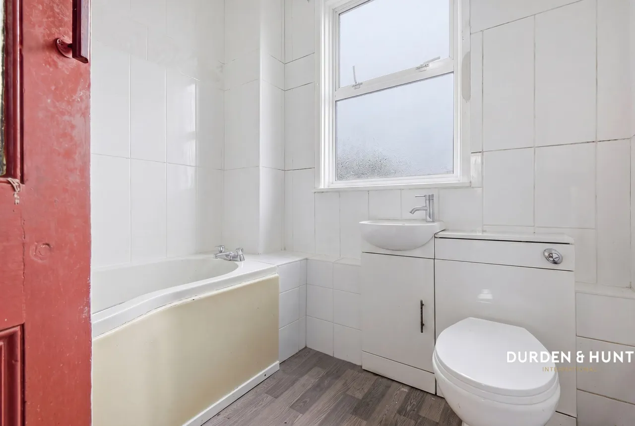 Gordon Road, South Woodford, E18, photo 13