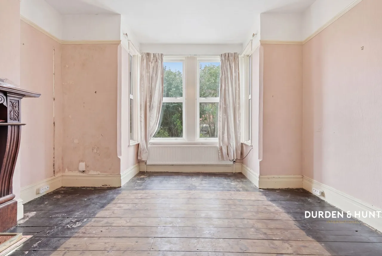 Gordon Road, South Woodford, E18, photo 3