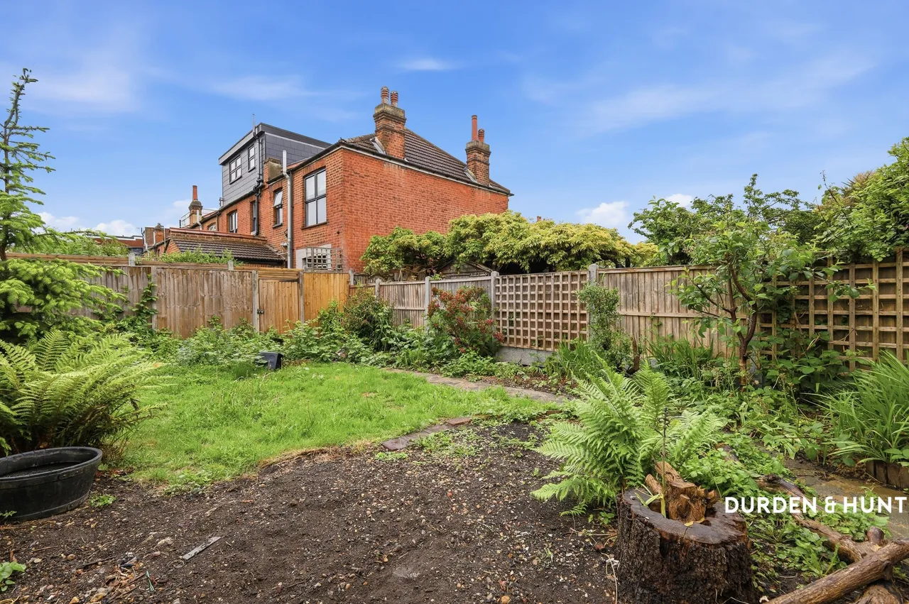 Gordon Road, South Woodford, E18, photo 14