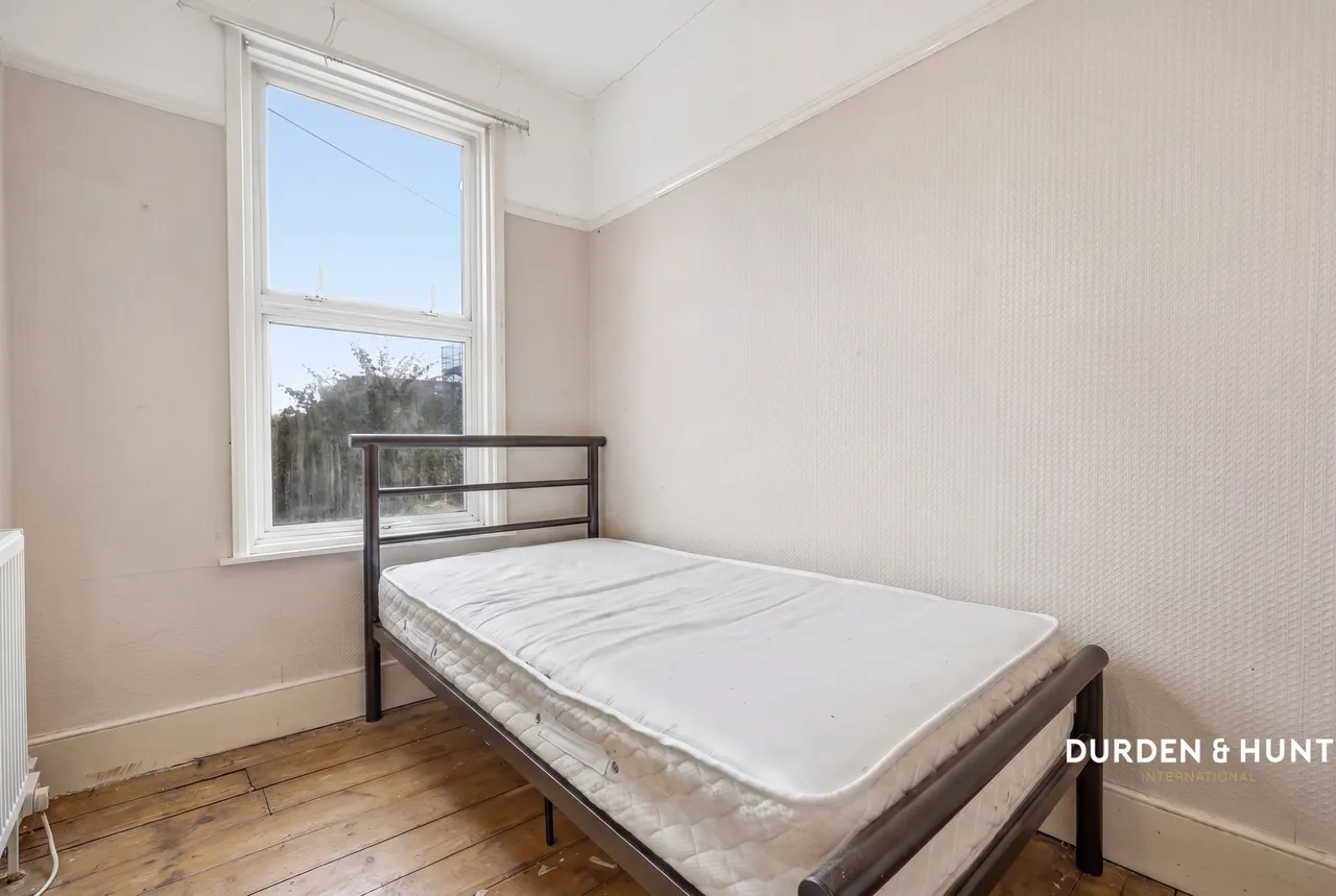 Gordon Road, South Woodford, E18, photo 11