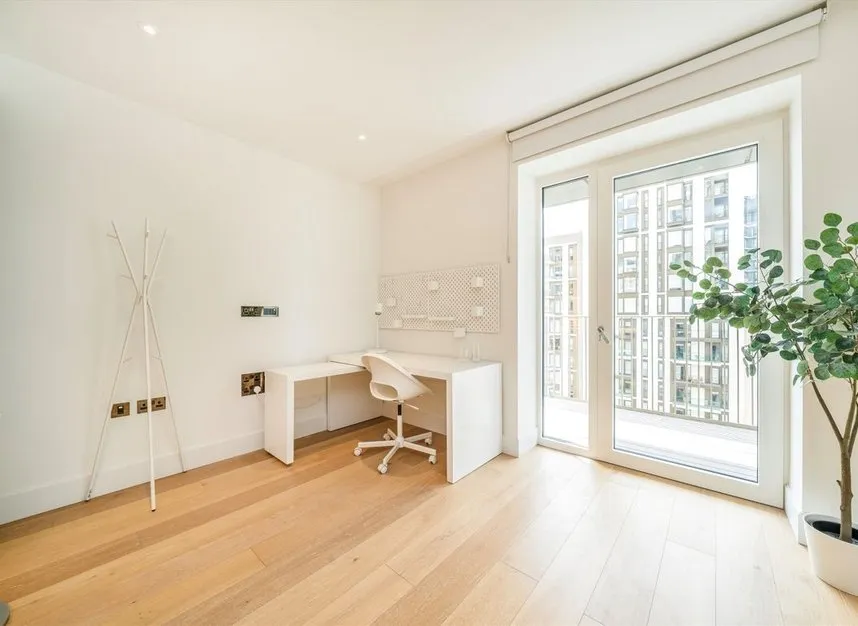 Cascade Way, Shepherds Bush, W12, photo 5