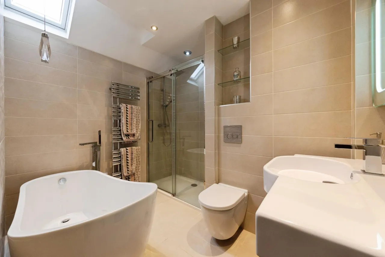 Barrows Lane, Sheldon, B26, photo 12