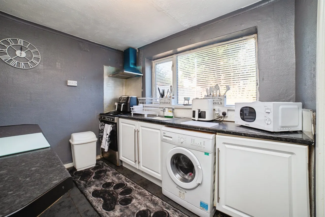Limes Crescent, Shirebrook, NG20, photo 7