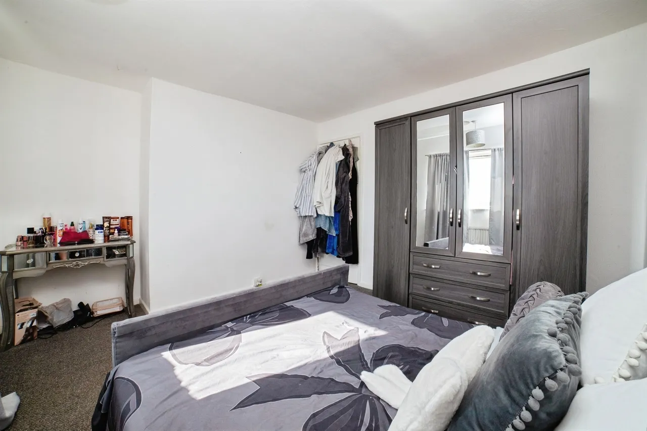 Limes Crescent, Shirebrook, NG20, photo 10
