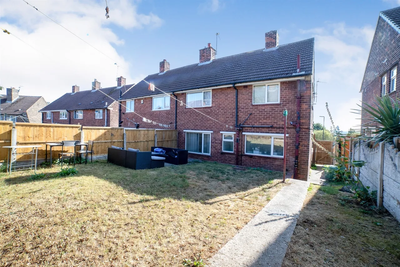 Limes Crescent, Shirebrook, NG20, photo 18